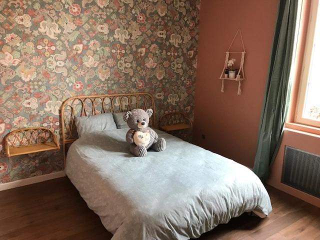 Photo of Bedroom in Pont-de-Pany
