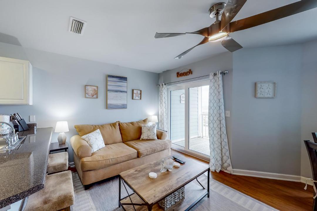 Photo of Livingroom in Orange Beach