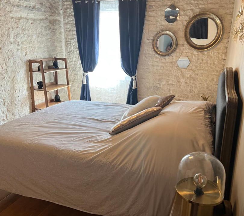 Photo of Bedroom in Mondeville