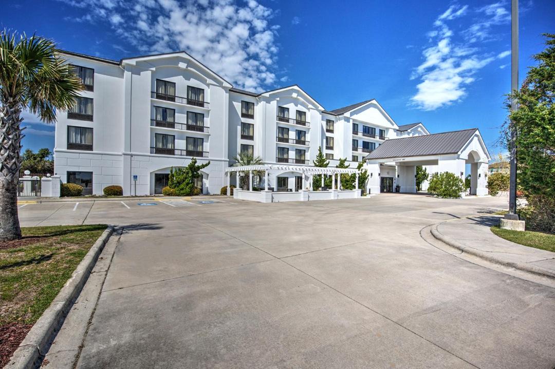 Photo of Others in Pine Knoll Shores