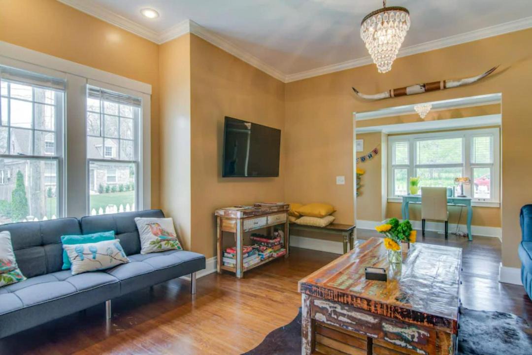 Photo of Livingroom in Nashville