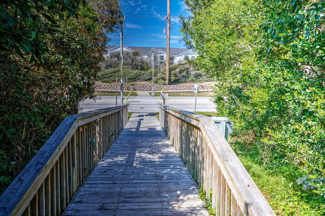 Photo of Others in Pine Knoll Shores