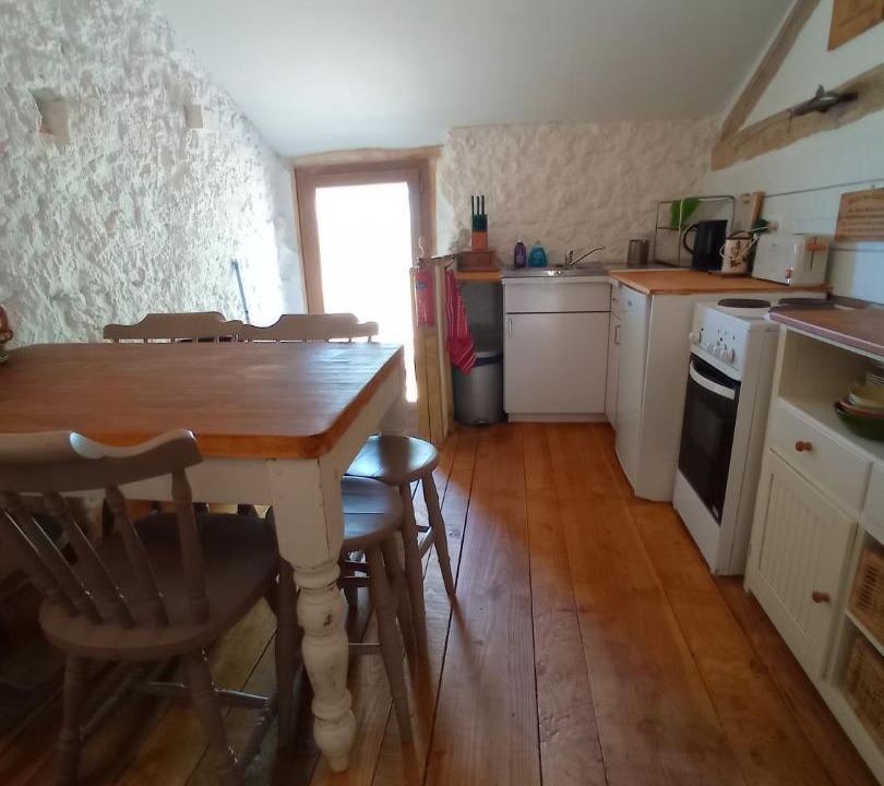 Photo of Kitchen in Saint-Antoine-Cumond