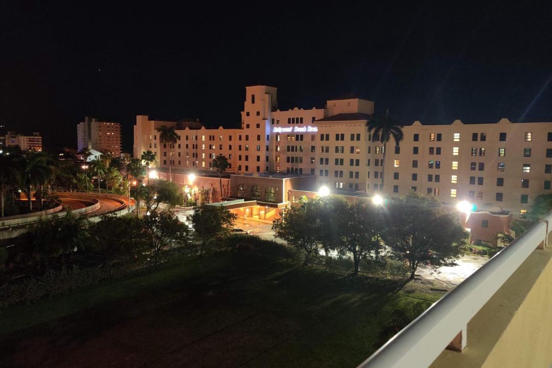 Photo of Others in Hollywood