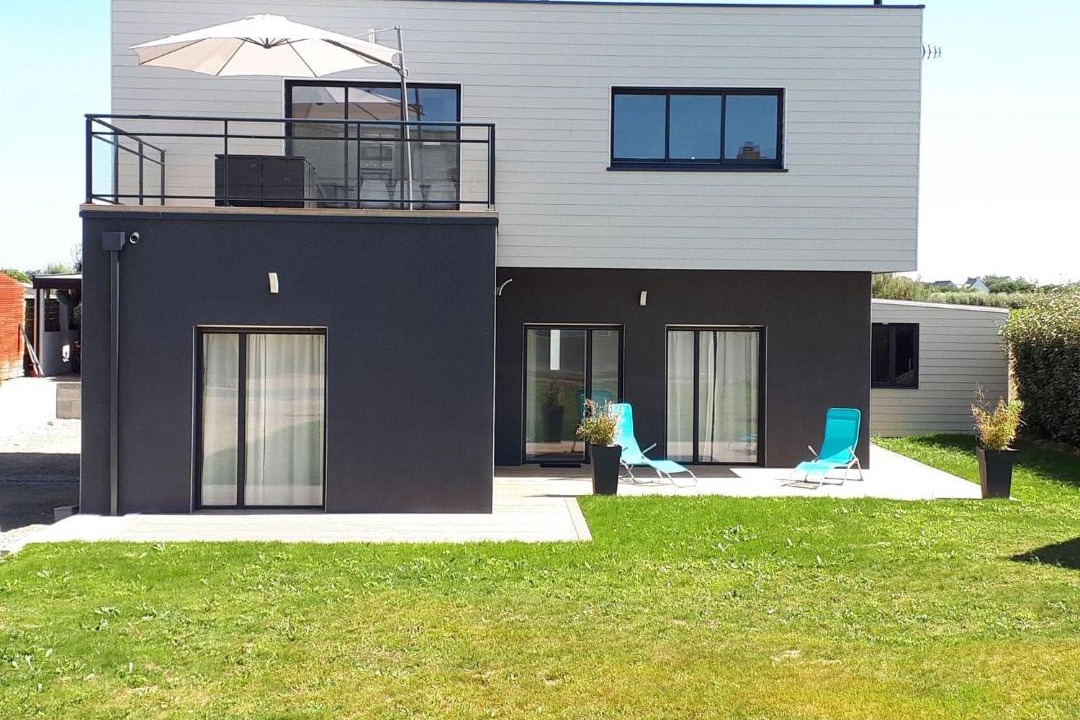 Photo of Buildings in Plouescat