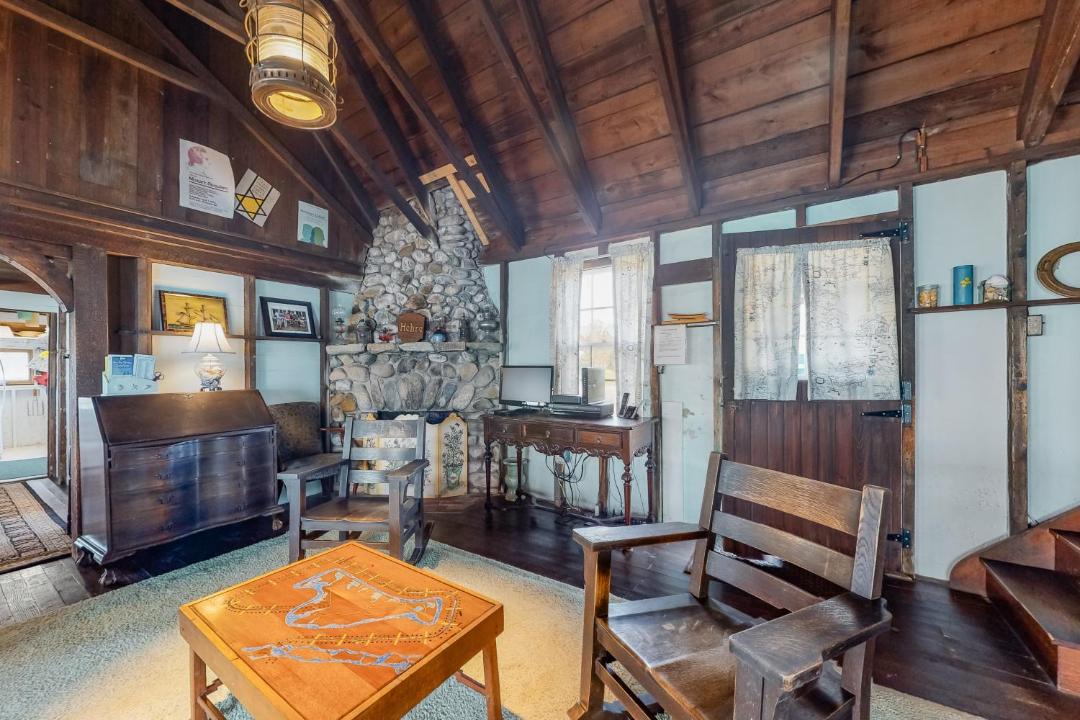 Photo of Others in East Chop