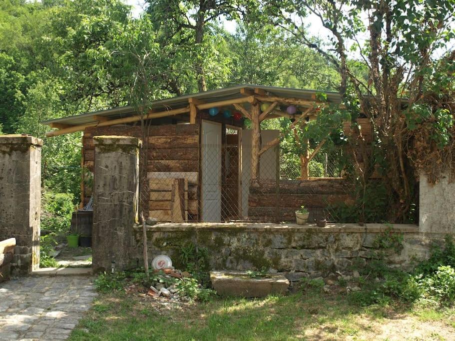 Photo of Buildings in Azat-Chatenet