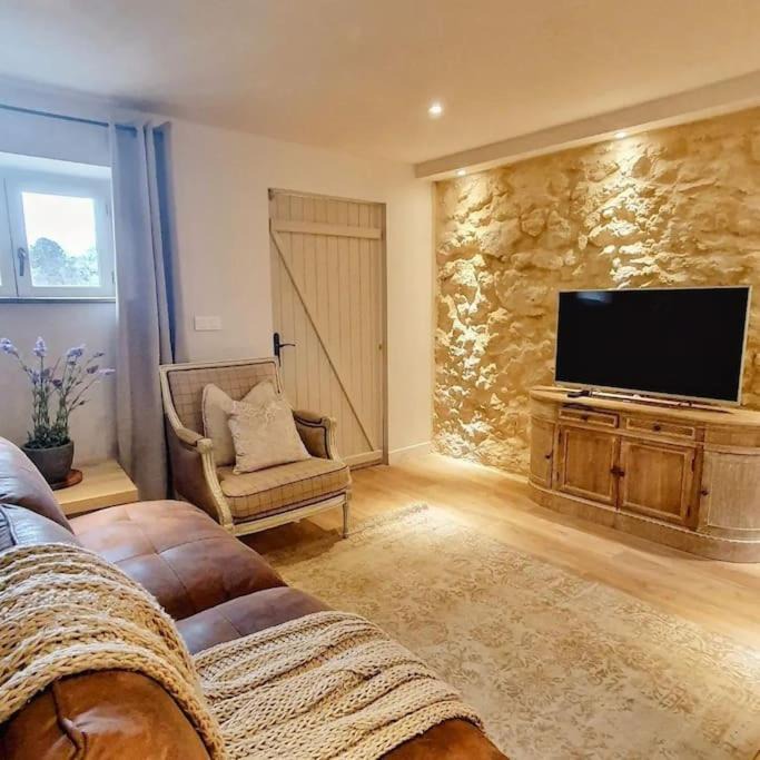 Photo of Livingroom in Beaumont-du-Perigord