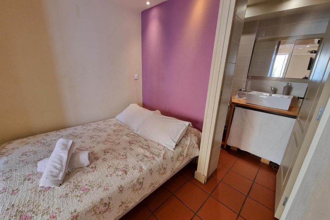 Photo of Others in La Real