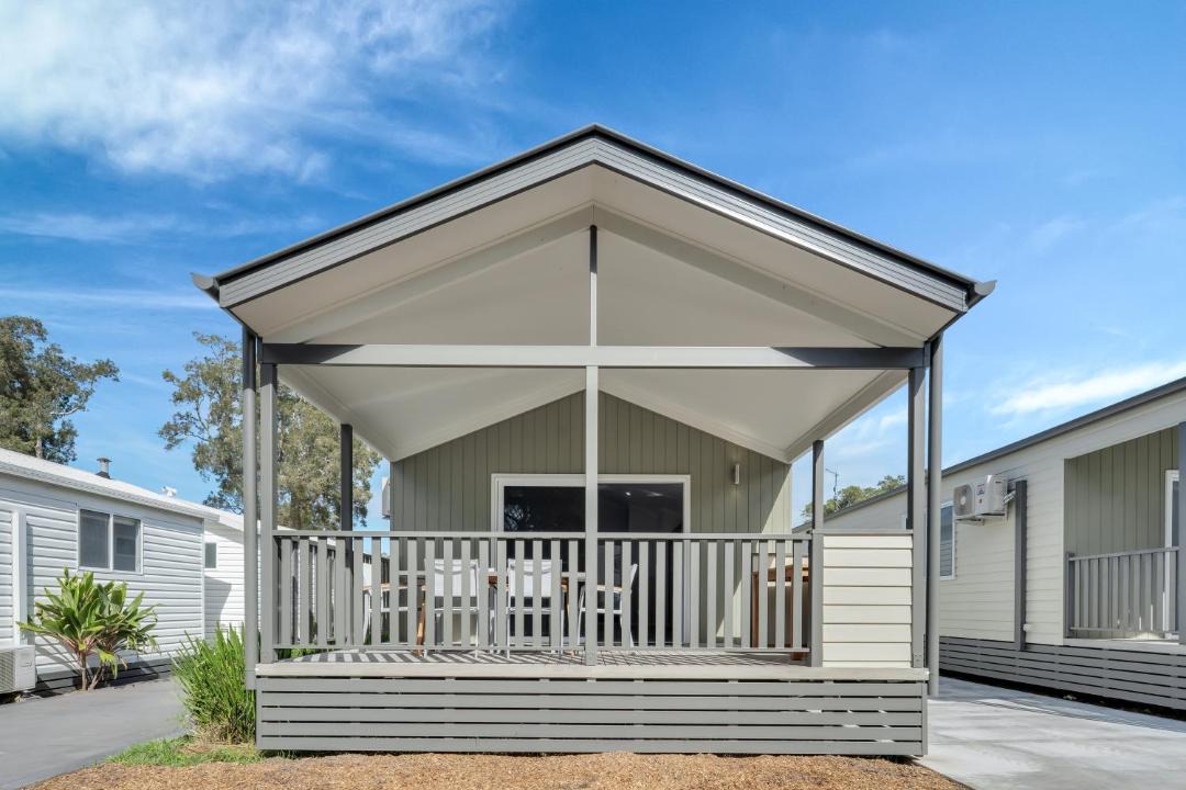 Photo of Others in One Mile