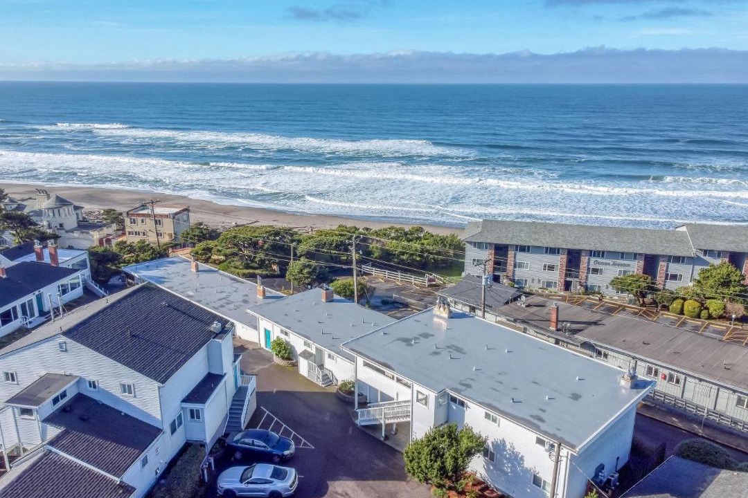 Photo of Others in Lincoln City