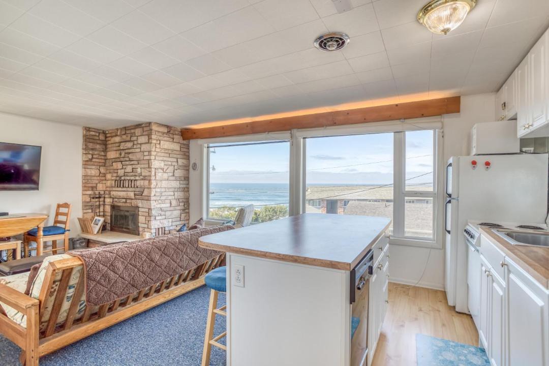 Photo of Others in Lincoln City