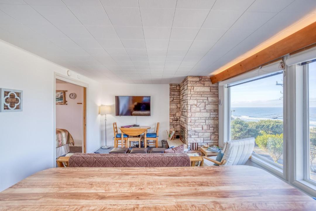 Photo of Others in Lincoln City