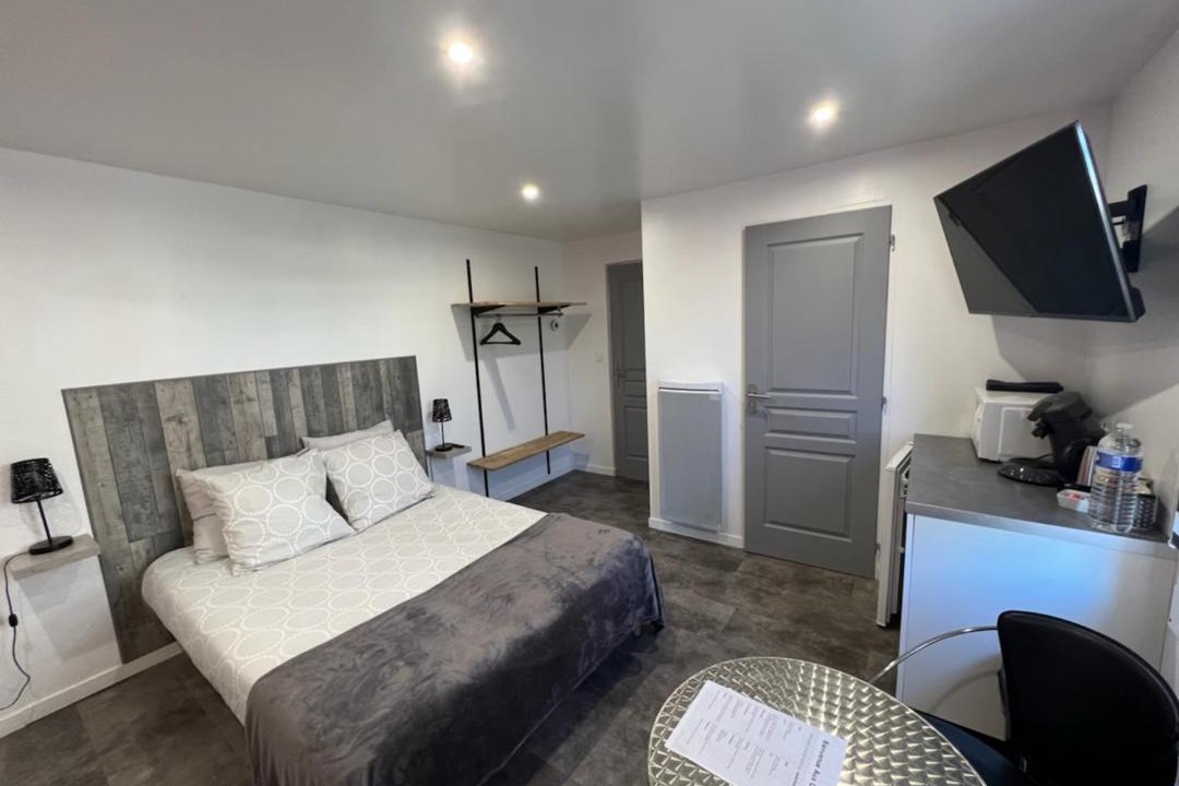 Photo of Bedroom in Isques