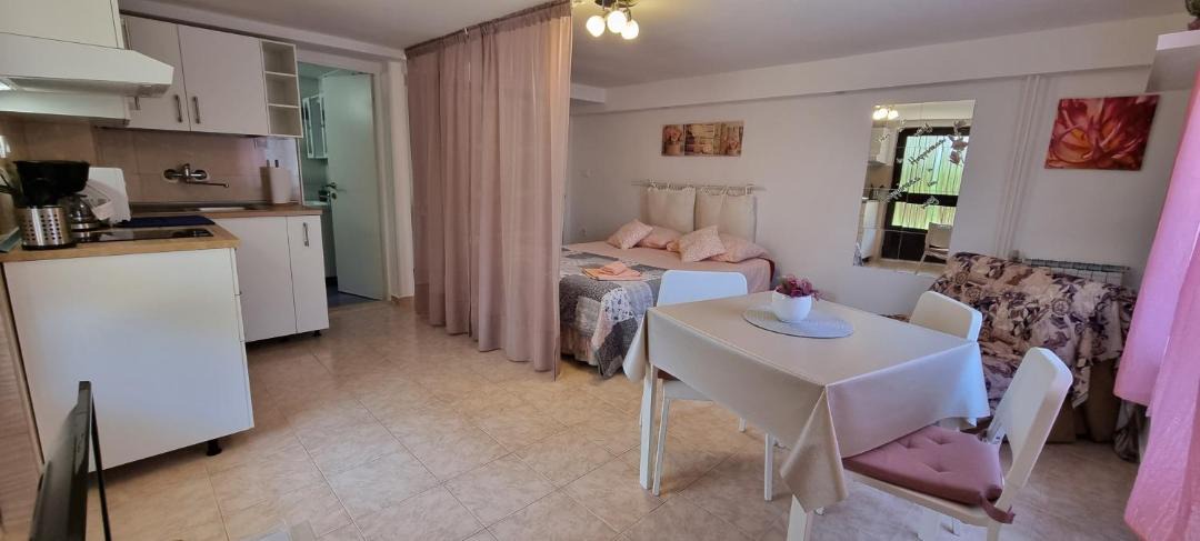 Photo of Kitchen in Zambratija