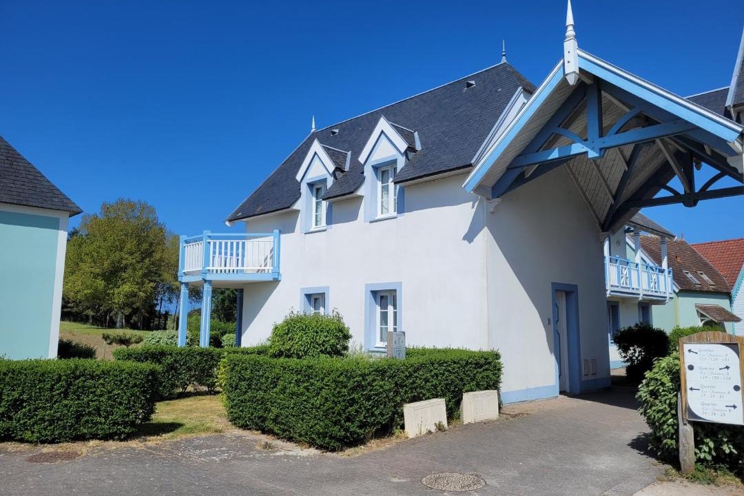 Photo of Others in Belle Dune