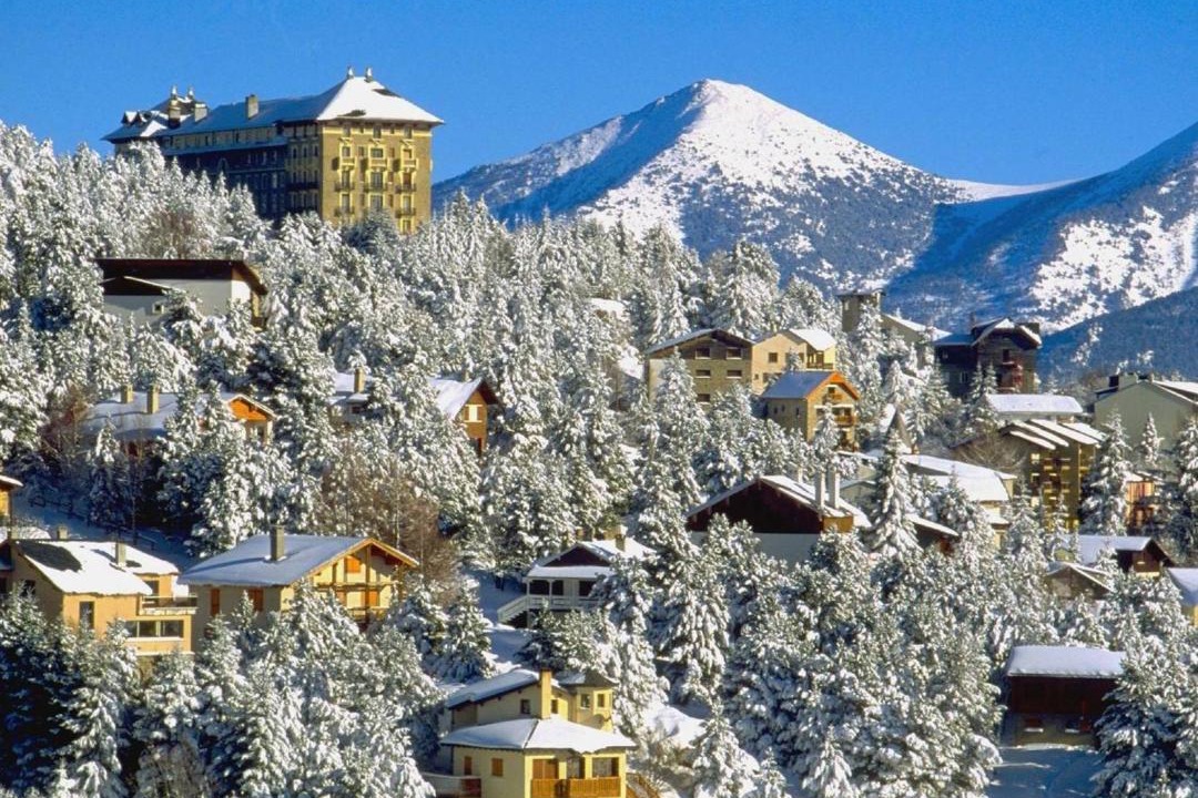 Photo of Buildings in Font-Romeu-Odeillo-Via