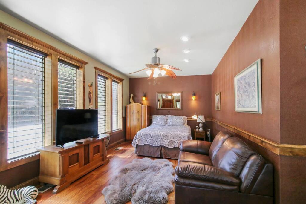 Photo of Bedroom in Jacksonville