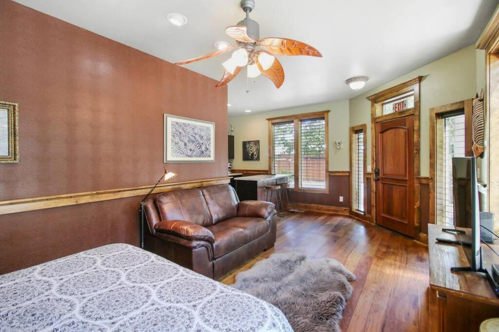 Photo of Others in Jacksonville