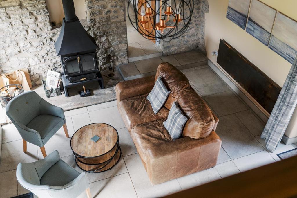 Photo of Others in Litton