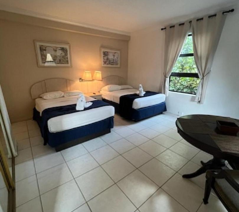 Photo of Others in Hollywood