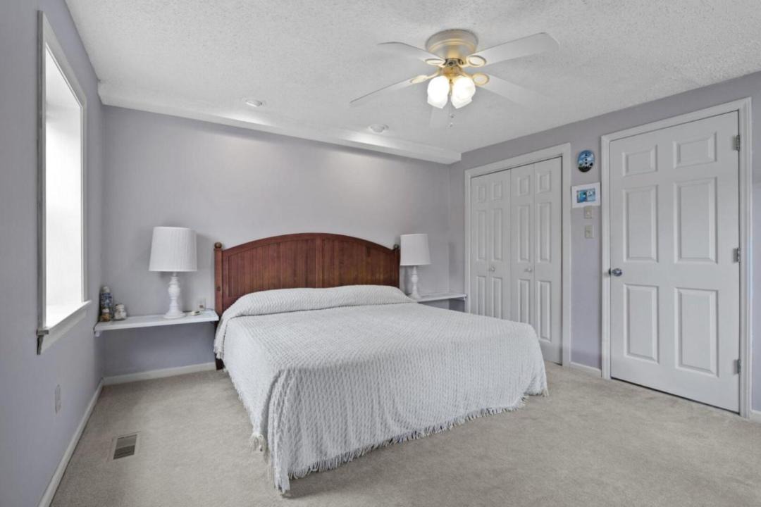 Photo of Bedroom in Harkers Island