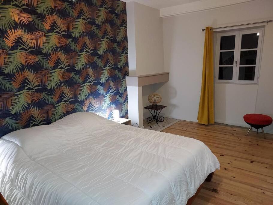 Photo of Bedroom in Oloron-Sainte-Marie