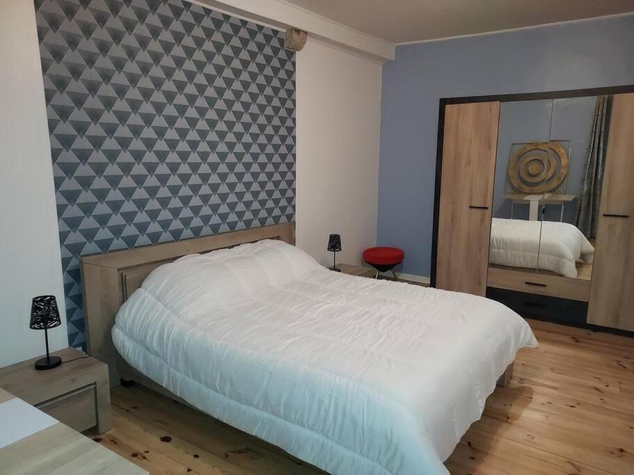 Photo of Bedroom in Oloron-Sainte-Marie