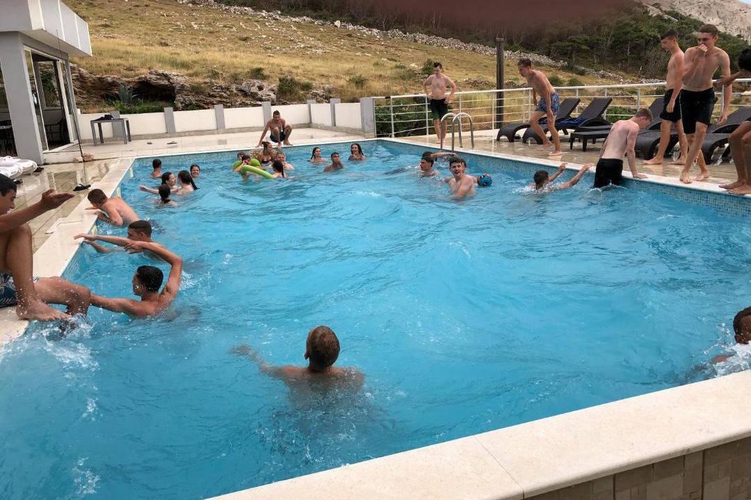 Photo of Others in Metajna