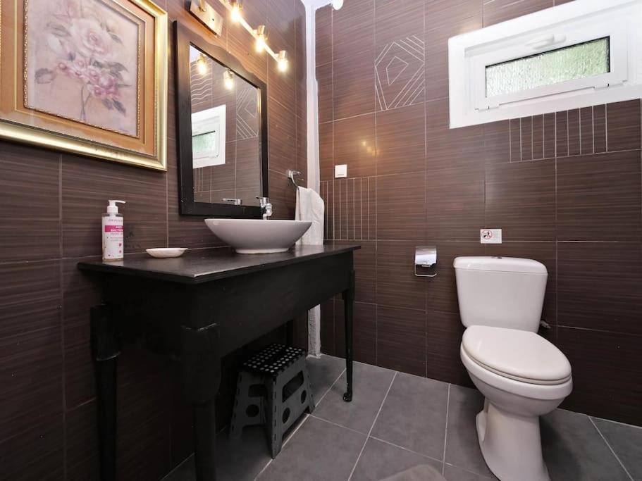 Photo of Bathroom in Sfakera