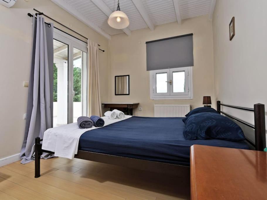 Photo of Bedroom in Sfakera