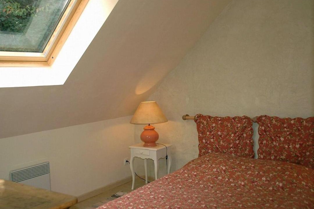 Photo of Bedroom in Cravant-les-Coteaux