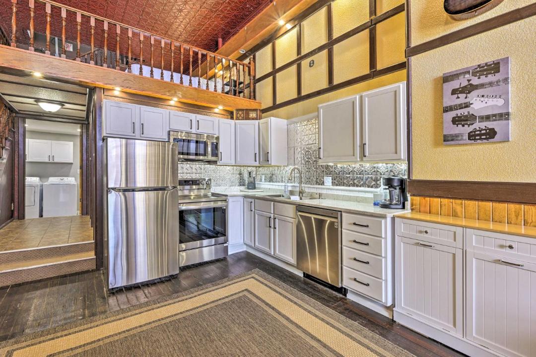 Photo of Others in Lansing