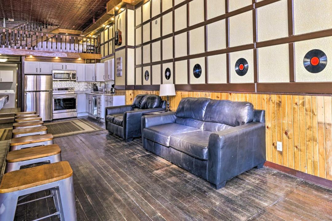 Photo of Others in Lansing