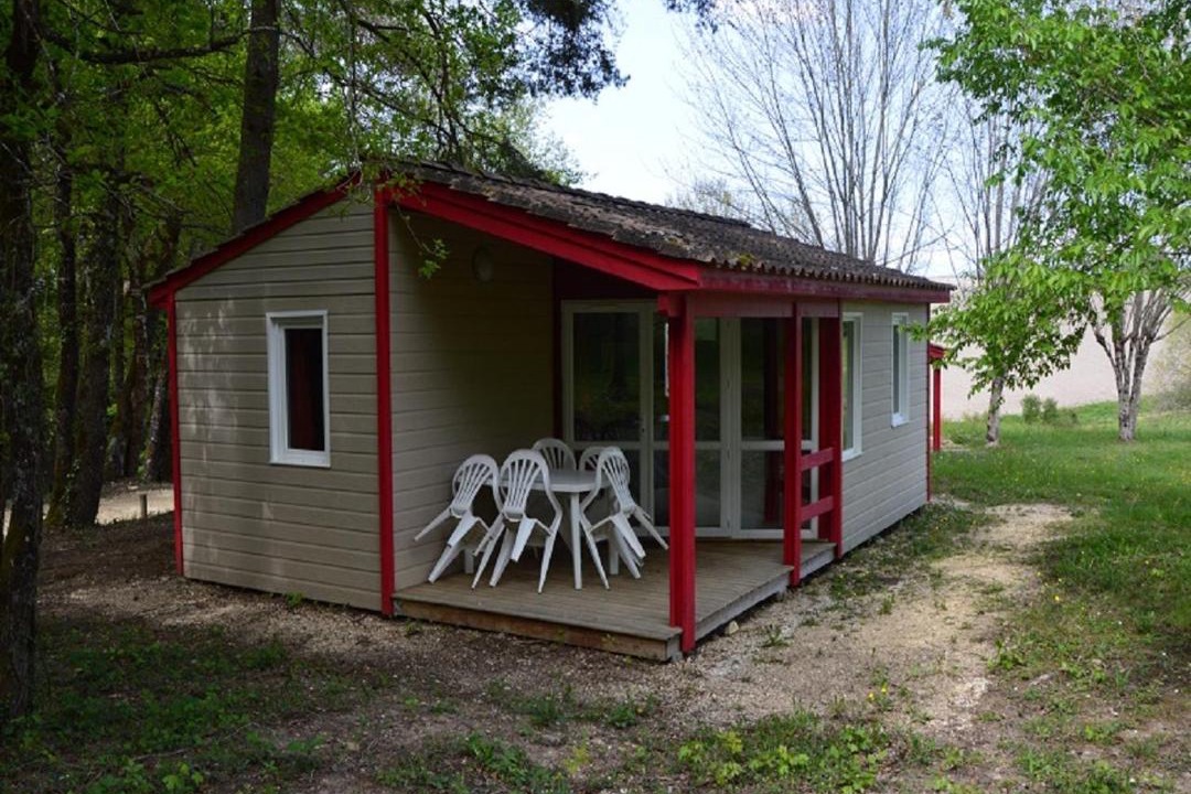 Photo of Others in Cornille