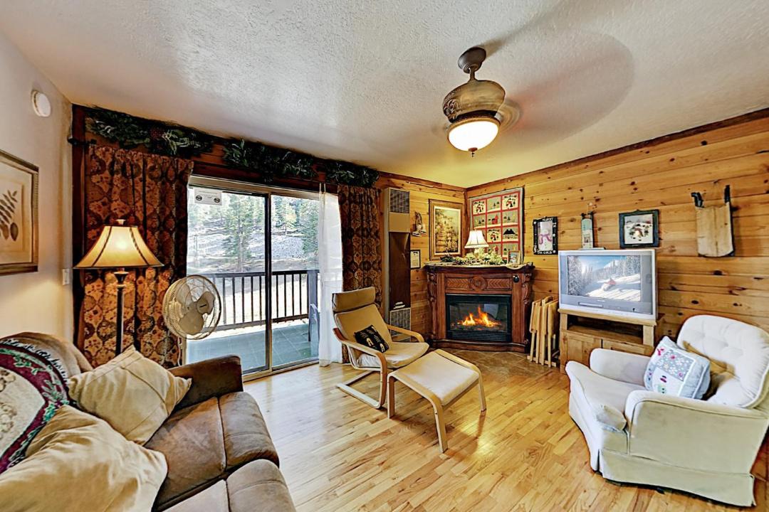 Photo of Livingroom in Tahoe Village