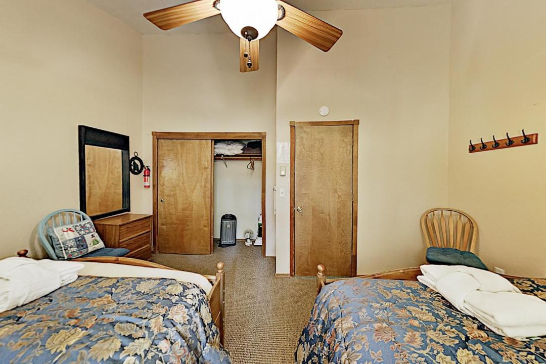 Photo of Bedroom in Tahoe Village