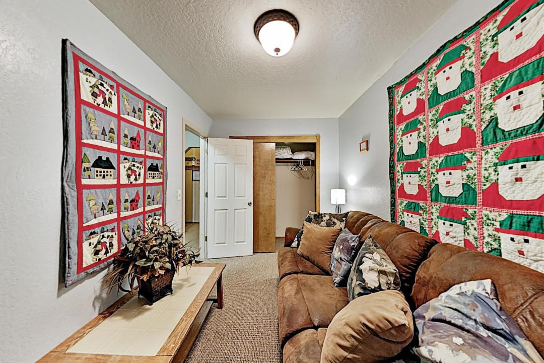 Photo of Livingroom in Tahoe Village