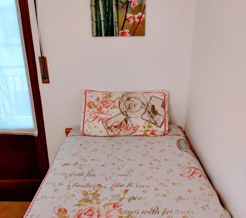 Photo of Bedroom in Mundaka