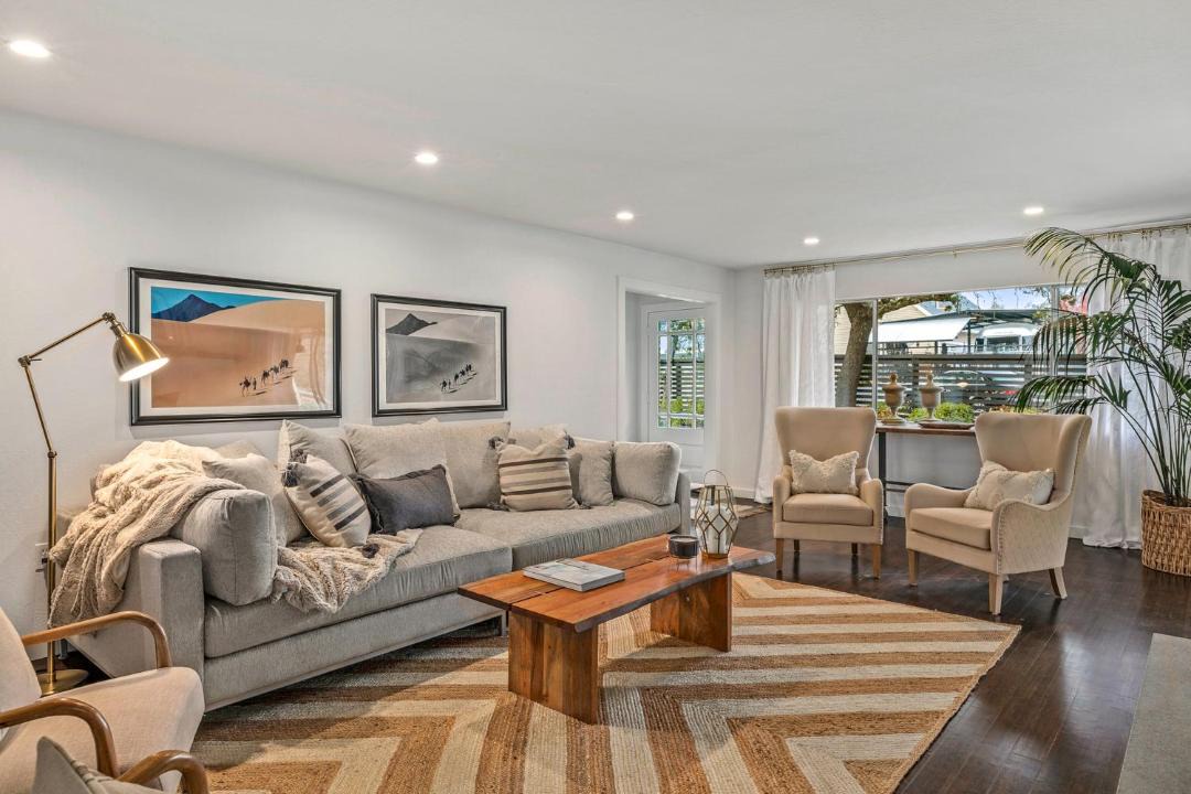 Photo of Others in Sonoma