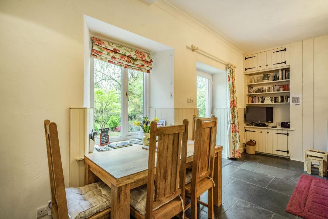 Photo of Livingroom in Grange-over-Sands