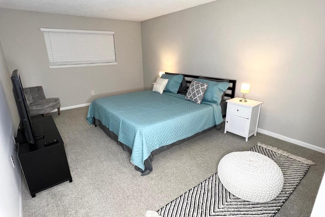 Photo of Bedroom in Sandy Springs