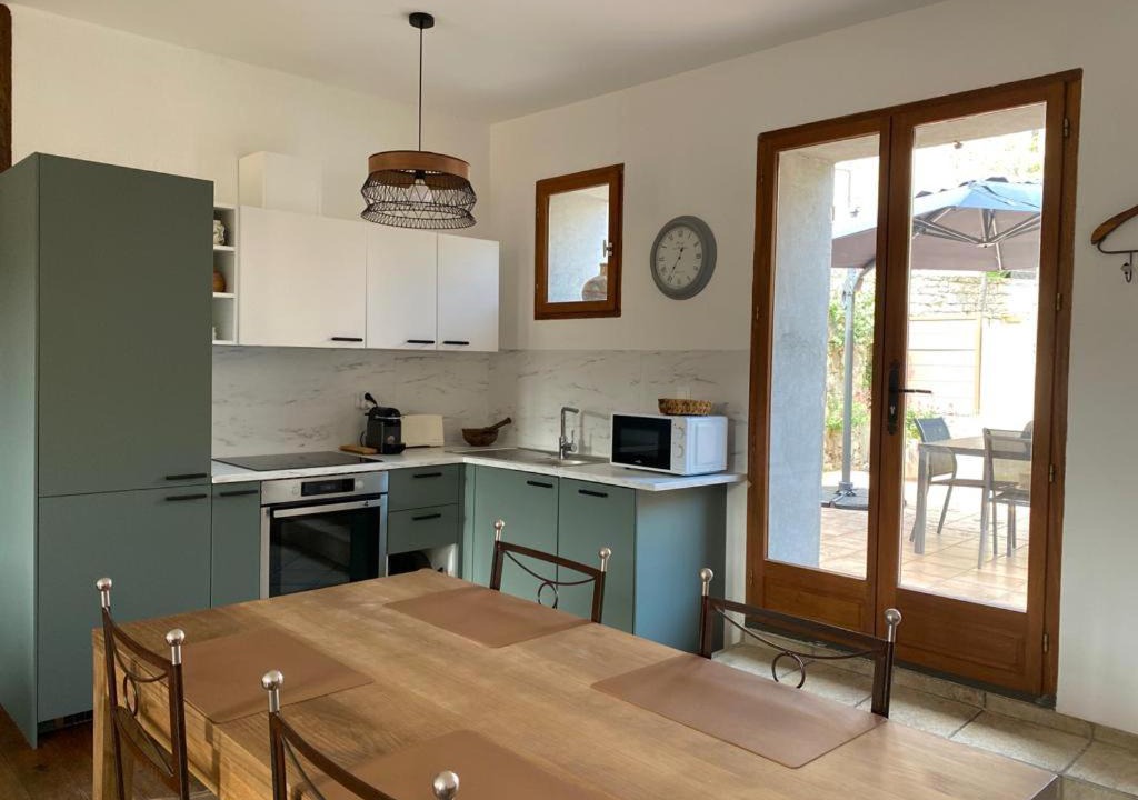 Photo of Kitchen in Villeseque-des-Corbieres