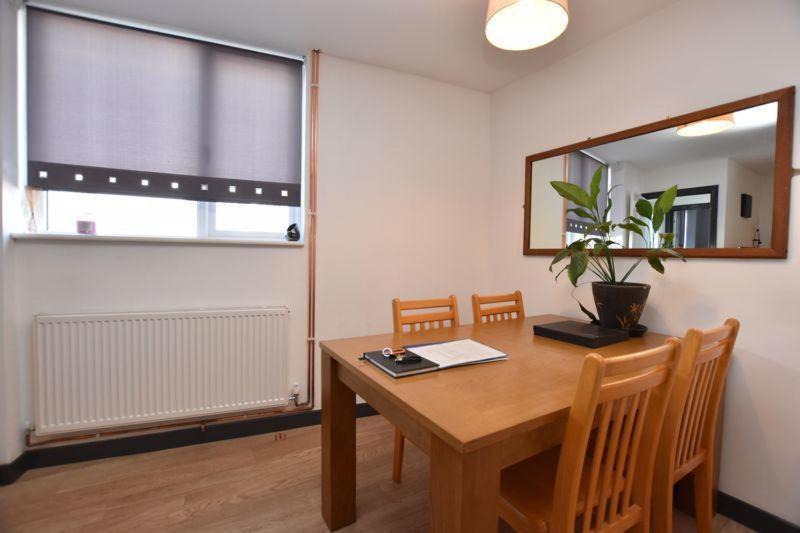 Photo of Livingroom in Newquay City Centre