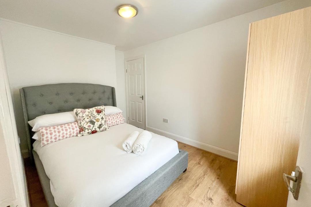 Photo of Others in Kilburn