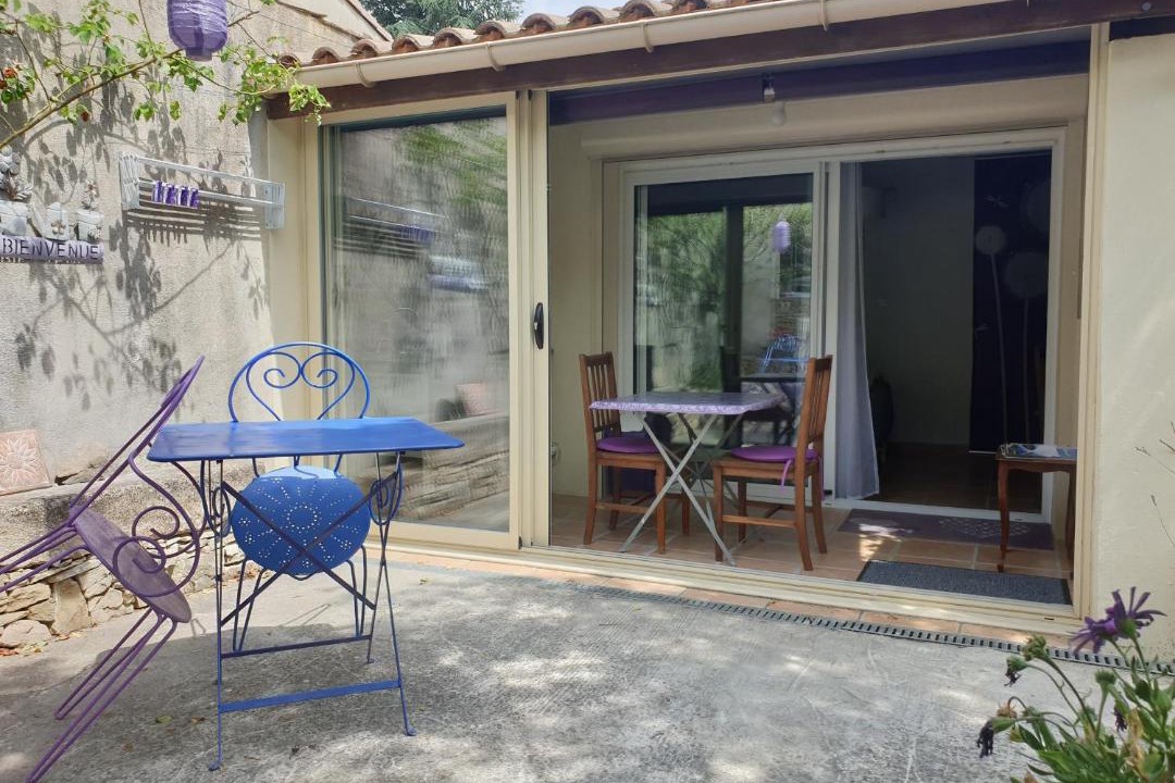 Photo of Others in Valaurie