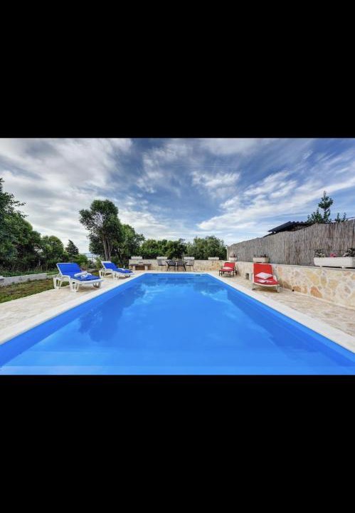 Photo of Outdoor in Preko