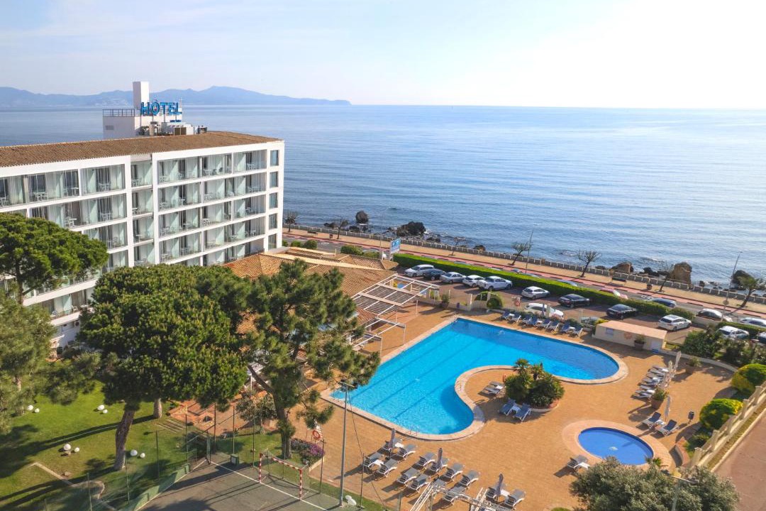 Photo of Others in L'Escala
