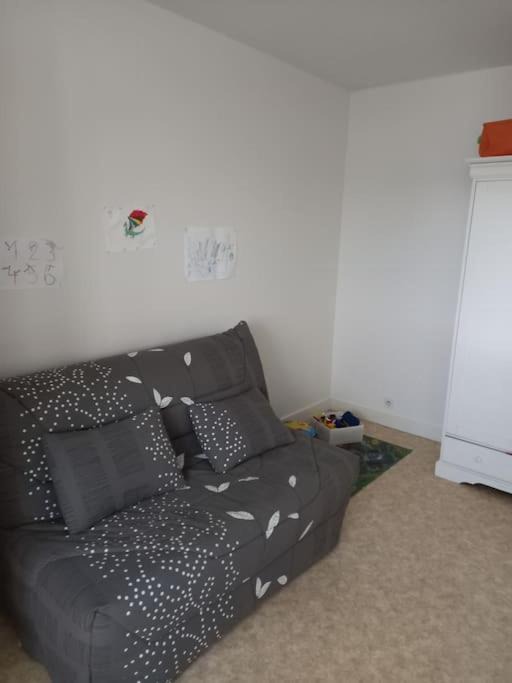 Photo of Bedroom in Ballan-Mire