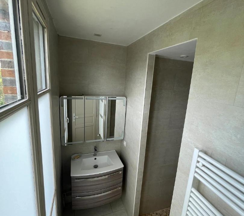 Photo of Bathroom in Avrainville